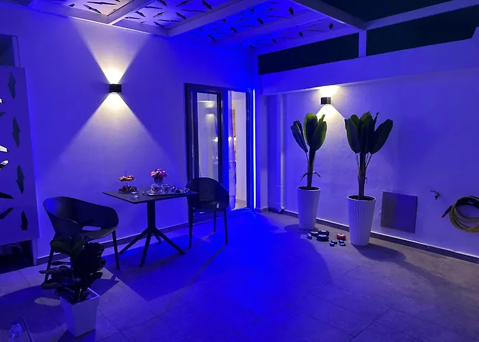 Castelo View Luxury Apt